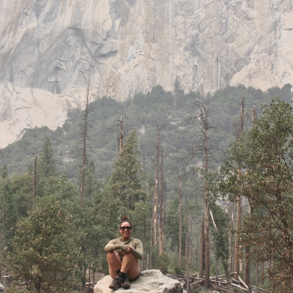 Meet your Posher, Gracie - Picture 1 of 1